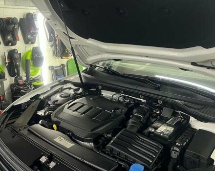 Белый Фольксваген Пассат, объемом двигателя 1.97 л и пробегом 260 тыс. км за 21000 $, фото 4 на Automoto.ua