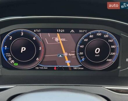 Білий Фольксваген Пассат, об'ємом двигуна 2 л та пробігом 180 тис. км за 28900 $, фото 16 на Automoto.ua