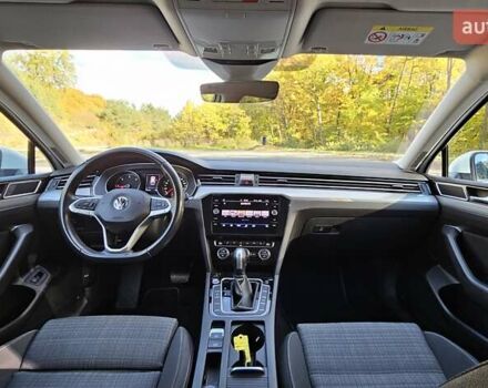 Білий Фольксваген Пассат, об'ємом двигуна 2 л та пробігом 214 тис. км за 18800 $, фото 31 на Automoto.ua