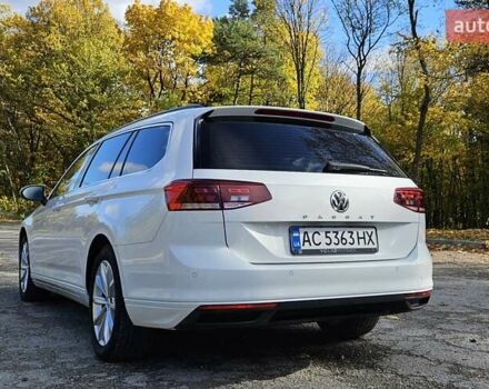 Білий Фольксваген Пассат, об'ємом двигуна 2 л та пробігом 214 тис. км за 18800 $, фото 16 на Automoto.ua