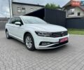 Белый Фольксваген Пассат, объемом двигателя 2 л и пробегом 239 тыс. км за 16350 $, фото 1 на Automoto.ua