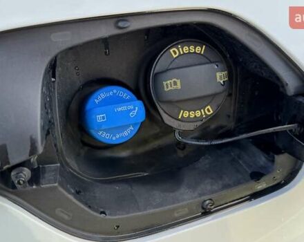 Белый Фольксваген Пассат, объемом двигателя 1.97 л и пробегом 225 тыс. км за 23400 $, фото 11 на Automoto.ua