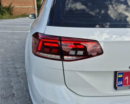 Білий Фольксваген Пассат, об'ємом двигуна 1.97 л та пробігом 218 тис. км за 18850 $, фото 17 на Automoto.ua