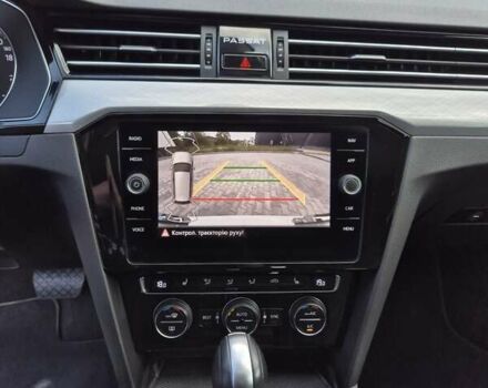 Білий Фольксваген Пассат, об'ємом двигуна 1.97 л та пробігом 218 тис. км за 18850 $, фото 48 на Automoto.ua