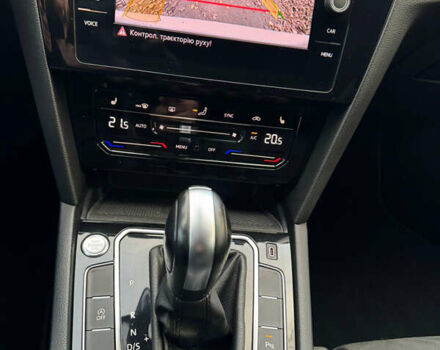 Фольксваген Пассат 2020 в Киеве на Automoto.ua Белый Фольксваген Пассат, объемом двигателя 1.97 л и пробегом 205 тыс. км за 18500 $, фото 11 на Automoto.ua