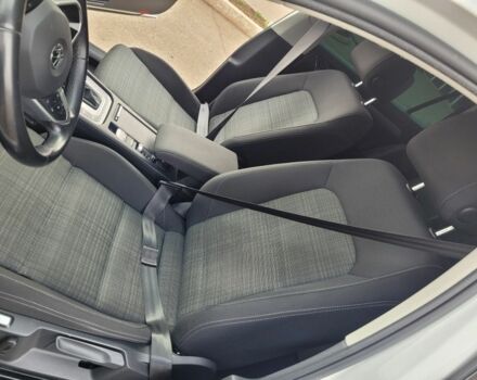 Білий Фольксваген Пассат, об'ємом двигуна 2 л та пробігом 260 тис. км за 18990 $, фото 15 на Automoto.ua