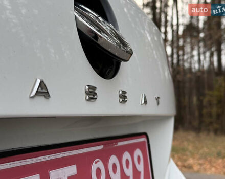 Белый Фольксваген Пассат, объемом двигателя 1.97 л и пробегом 186 тыс. км за 24200 $, фото 12 на Automoto.ua