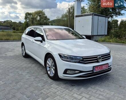Белый Фольксваген Пассат, объемом двигателя 1.97 л и пробегом 218 тыс. км за 18900 $, фото 5 на Automoto.ua