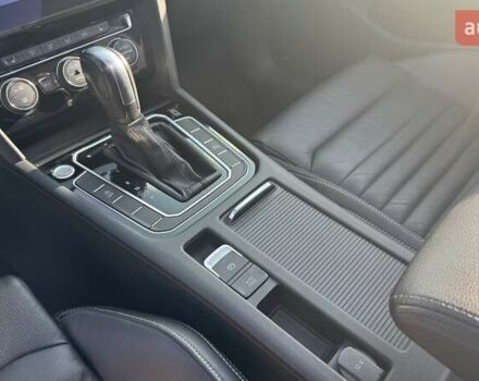 Белый Фольксваген Пассат, объемом двигателя 1.97 л и пробегом 225 тыс. км за 23400 $, фото 40 на Automoto.ua