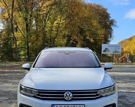 Білий Фольксваген Пассат, об'ємом двигуна 2 л та пробігом 214 тис. км за 18800 $, фото 11 на Automoto.ua