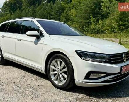 Белый Фольксваген Пассат, объемом двигателя 1.97 л и пробегом 212 тыс. км за 18500 $, фото 4 на Automoto.ua
