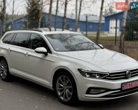 Белый Фольксваген Пассат, объемом двигателя 1.97 л и пробегом 186 тыс. км за 24200 $, фото 7 на Automoto.ua