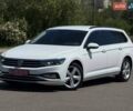Белый Фольксваген Пассат, объемом двигателя 2 л и пробегом 260 тыс. км за 19500 $, фото 1 на Automoto.ua
