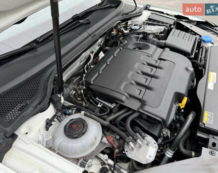 Белый Фольксваген Пассат, объемом двигателя 1.97 л и пробегом 186 тыс. км за 24200 $, фото 67 на Automoto.ua