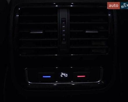 Белый Фольксваген Пассат, объемом двигателя 1.97 л и пробегом 226 тыс. км за 22999 $, фото 21 на Automoto.ua