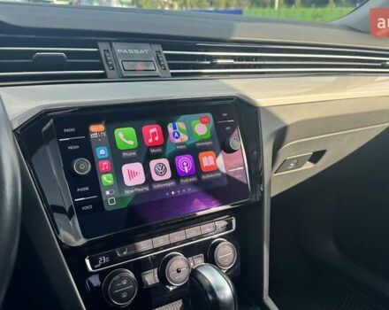 Белый Фольксваген Пассат, объемом двигателя 1.97 л и пробегом 225 тыс. км за 23400 $, фото 41 на Automoto.ua