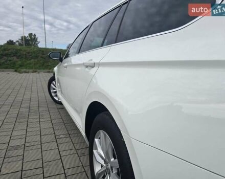 Белый Фольксваген Пассат, объемом двигателя 2 л и пробегом 150 тыс. км за 19999 $, фото 27 на Automoto.ua