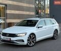 Белый Фольксваген Пассат, объемом двигателя 2 л и пробегом 200 тыс. км за 16500 $, фото 1 на Automoto.ua