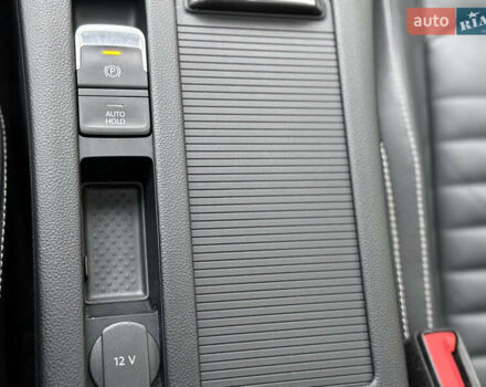 Белый Фольксваген Пассат, объемом двигателя 1.97 л и пробегом 186 тыс. км за 24200 $, фото 44 на Automoto.ua