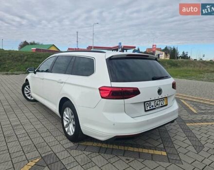 Белый Фольксваген Пассат, объемом двигателя 2 л и пробегом 150 тыс. км за 19999 $, фото 17 на Automoto.ua