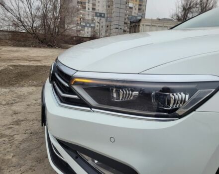 Білий Фольксваген Пассат, об'ємом двигуна 2 л та пробігом 260 тис. км за 18990 $, фото 22 на Automoto.ua