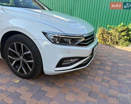 Белый Фольксваген Пассат, объемом двигателя 1.97 л и пробегом 172 тыс. км за 25700 $, фото 21 на Automoto.ua