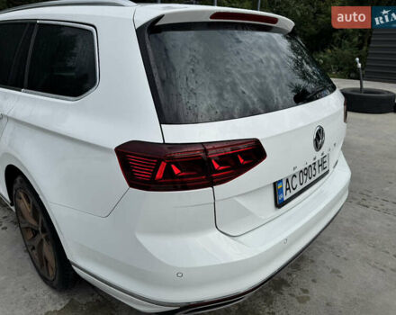 Білий Фольксваген Пассат, об'ємом двигуна 1.97 л та пробігом 205 тис. км за 22900 $, фото 5 на Automoto.ua