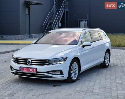 Білий Фольксваген Пассат, об'ємом двигуна 1.97 л та пробігом 218 тис. км за 18850 $, фото 19 на Automoto.ua