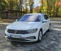 Білий Фольксваген Пассат, об'ємом двигуна 2 л та пробігом 214 тис. км за 18800 $, фото 1 на Automoto.ua