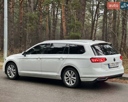 Белый Фольксваген Пассат, объемом двигателя 2 л и пробегом 205 тыс. км за 21955 $, фото 9 на Automoto.ua