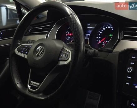 Белый Фольксваген Пассат, объемом двигателя 1.97 л и пробегом 226 тыс. км за 22999 $, фото 13 на Automoto.ua