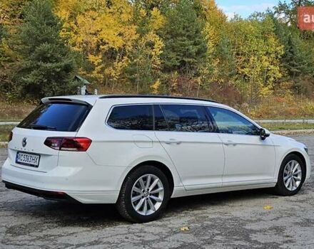 Білий Фольксваген Пассат, об'ємом двигуна 2 л та пробігом 214 тис. км за 18800 $, фото 13 на Automoto.ua