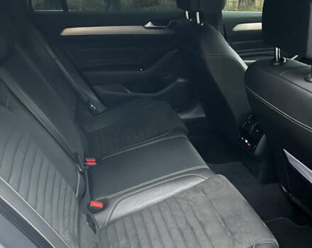 Белый Фольксваген Пассат, объемом двигателя 2 л и пробегом 205 тыс. км за 21955 $, фото 23 на Automoto.ua