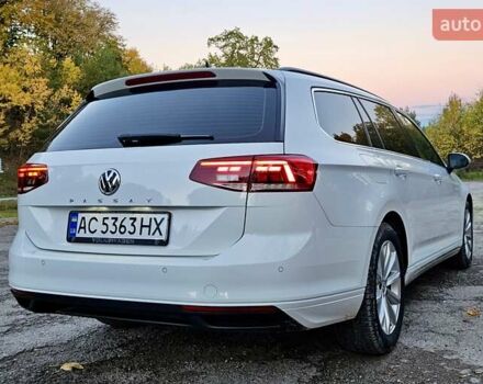 Білий Фольксваген Пассат, об'ємом двигуна 2 л та пробігом 214 тис. км за 18800 $, фото 23 на Automoto.ua