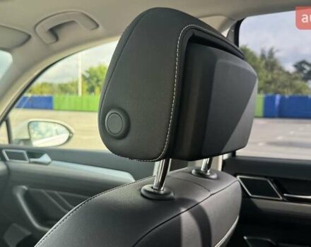 Белый Фольксваген Пассат, объемом двигателя 1.97 л и пробегом 225 тыс. км за 23400 $, фото 69 на Automoto.ua