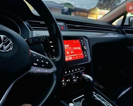 Белый Фольксваген Пассат, объемом двигателя 1.97 л и пробегом 225 тыс. км за 23400 $, фото 60 на Automoto.ua