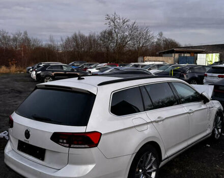 Белый Фольксваген Пассат, объемом двигателя 1.4 л и пробегом 89 тыс. км за 15500 $, фото 2 на Automoto.ua