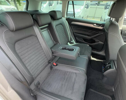 Белый Фольксваген Пассат, объемом двигателя 2 л и пробегом 194 тыс. км за 25900 $, фото 37 на Automoto.ua