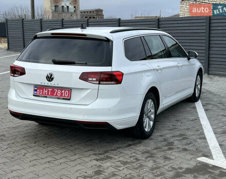 Білий Фольксваген Пассат, об'ємом двигуна 2 л та пробігом 186 тис. км за 21500 $, фото 3 на Automoto.ua