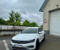 Белый Фольксваген Пассат, объемом двигателя 1.97 л и пробегом 230 тыс. км за 18000 $, фото 1 на Automoto.ua