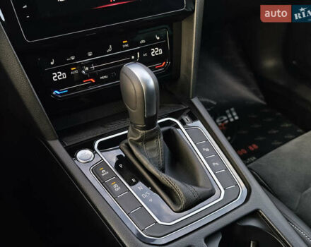 Белый Фольксваген Пассат, объемом двигателя 2 л и пробегом 202 тыс. км за 24999 $, фото 55 на Automoto.ua