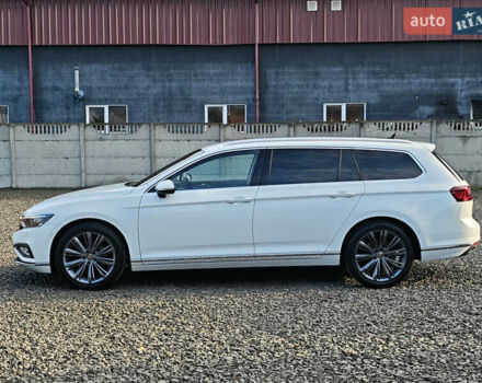 Белый Фольксваген Пассат, объемом двигателя 2 л и пробегом 202 тыс. км за 24999 $, фото 8 на Automoto.ua