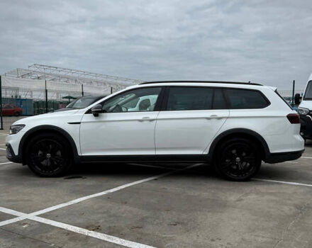 Фольксваген Пассат 2021 у Києві на Automoto.ua Білий Фольксваген Пассат, об'ємом двигуна 2 л та пробігом 107 тис. км за 32450 $, фото 5 на Automoto.ua