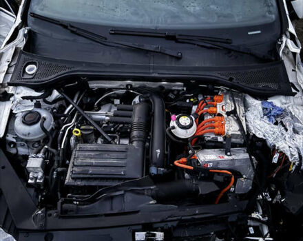 Белый Фольксваген Пассат, объемом двигателя 1.4 л и пробегом 89 тыс. км за 15500 $, фото 9 на Automoto.ua