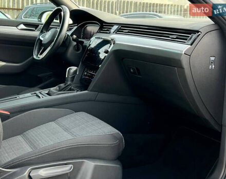 Фольксваген Пассат 2021 в Луцке на Automoto.ua Белый Фольксваген Пассат, объемом двигателя 1.97 л и пробегом 225 тыс. км за 25122 $, фото 25 на Automoto.ua