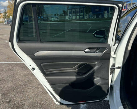 Білий Фольксваген Пассат, об'ємом двигуна 1.97 л та пробігом 226 тис. км за 23900 $, фото 11 на Automoto.ua