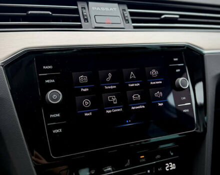 Фольксваген Пассат 2021 у Києві на Automoto.ua Білий Фольксваген Пассат, об'ємом двигуна 2 л та пробігом 107 тис. км за 32450 $, фото 29 на Automoto.ua