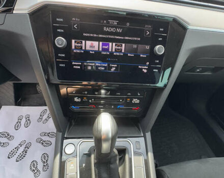 Белый Фольксваген Пассат, объемом двигателя 2 л и пробегом 194 тыс. км за 25900 $, фото 30 на Automoto.ua