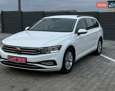Білий Фольксваген Пассат, об'ємом двигуна 2 л та пробігом 186 тис. км за 21500 $, фото 22 на Automoto.ua