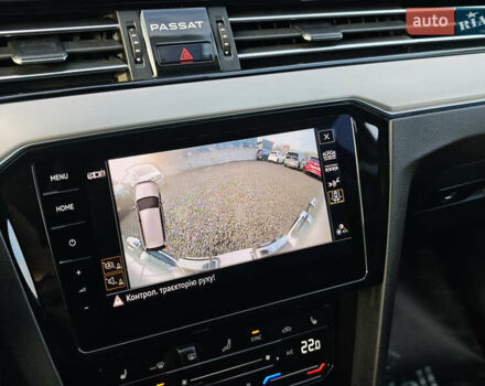 Белый Фольксваген Пассат, объемом двигателя 2 л и пробегом 202 тыс. км за 24999 $, фото 52 на Automoto.ua